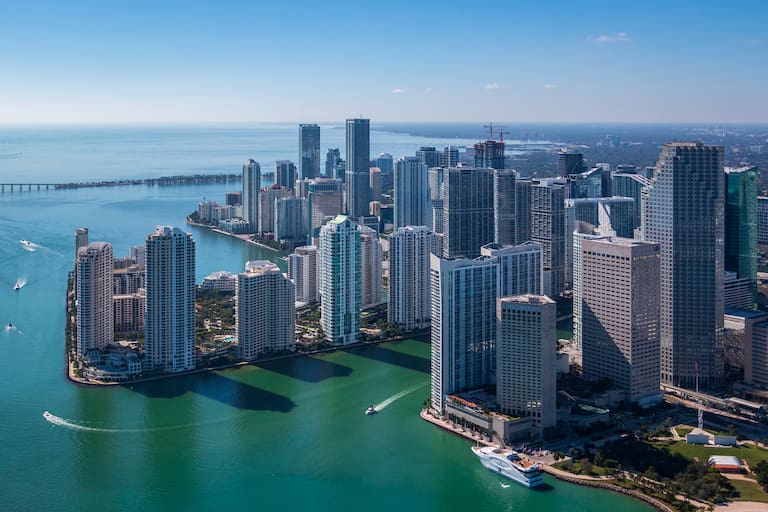 La zona de Miami que se vaciaba los fines de semana y ahora está de moda con shoppings, restaurantes y edificios de lujo