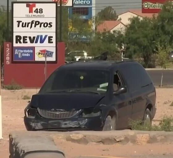 Cinco inmigrantes y el conductor de una camioneta fueron arrestados tras una persecución en El Paso