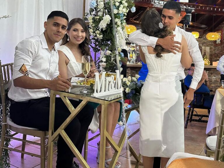 Luis Palma contrae matrimonio con su bella novia Annie Córdoba en íntima ceremonia