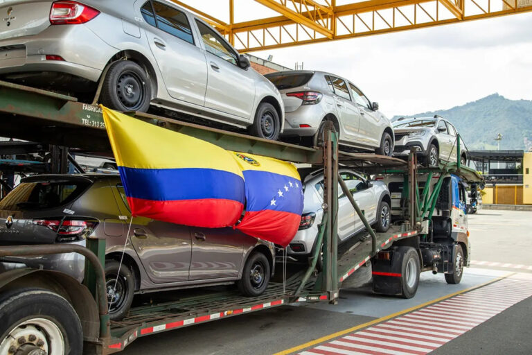 Renault regresa a Venezuela tras 10 años fuera del mercado: Bloomberg