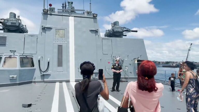 A bordo del buque de guerra ruso que visita Cuba
