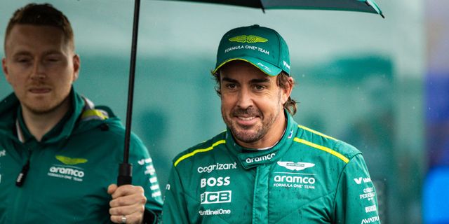 Pedro de la Rosa alaba a Fernando Alonso por su longevidad: “Tal vez sea Superman”