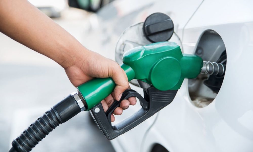 a-pesar-del-robo-en-precios-de-combustibles,-nicaraguenses-compran-mas-gasolinas-y-diesel