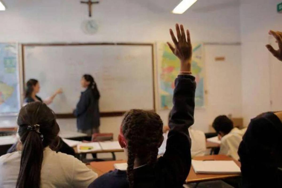 profesores-y-apoderados-arremeten-contra-municipio-de-nunoa:-acusan-que-clases-de-religion-fueron-retiradas
