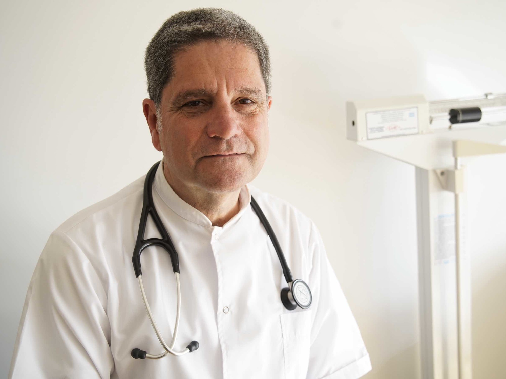 Jorge Tartaglione: “La medicina se volvió más tecnológica, pero nada reemplaza 
el tiempo de escuchar al paciente”