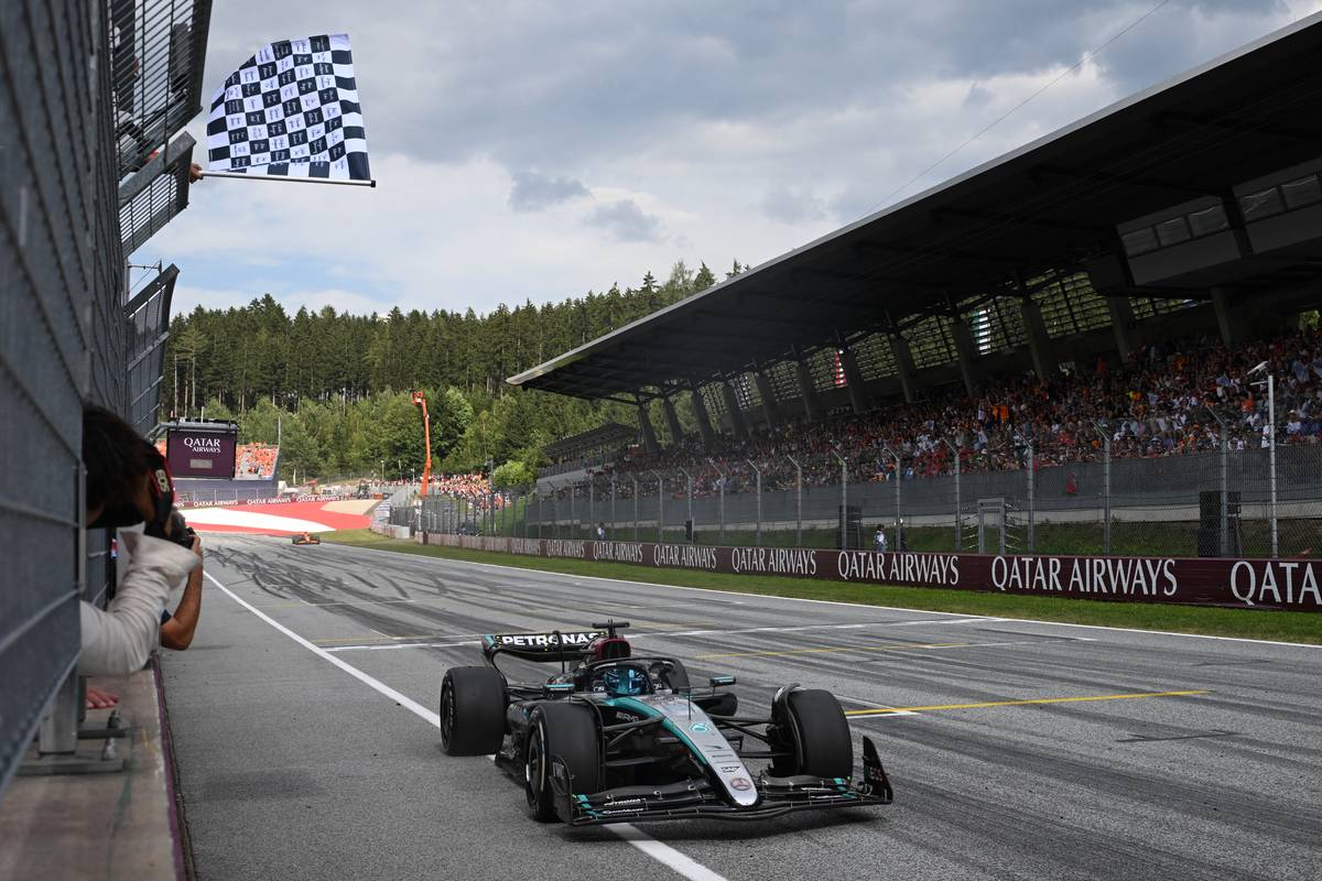 Fórmula 1: George Russell ganó el Gran Premio de Austria, tras choque entre Verstappen y Norris