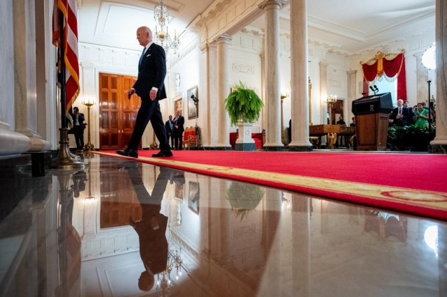 Personal de la Casa Blanca está “muy asustado” por el comportamiento errático de Biden
