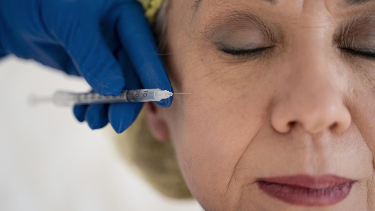 No siempre hace falta pasar por quirófano: ¿Qué tratamientos pueden mejorar nuestra apariencia facial?