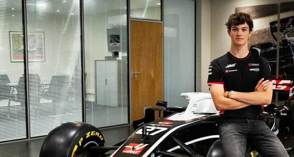 Versus / Oliver Bearman pega el salto a la Fórmula 1 y manejará en Haas desde la temporada 2025