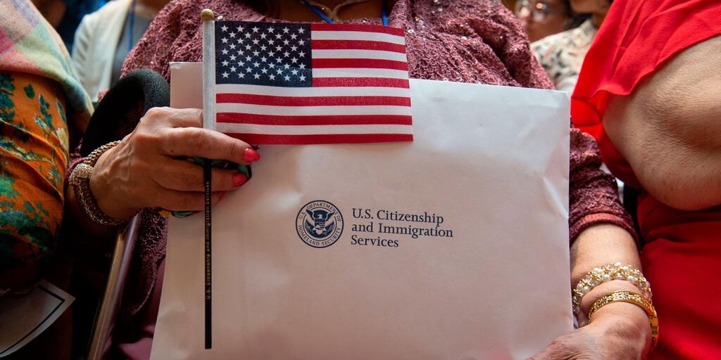 ¿Cómo prepararse para obtener la ciudadanía estadounidense?