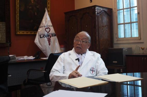 Eduardo Yong Motta, el doctor peruano que considera “un tesoro” la medicina tradicional china