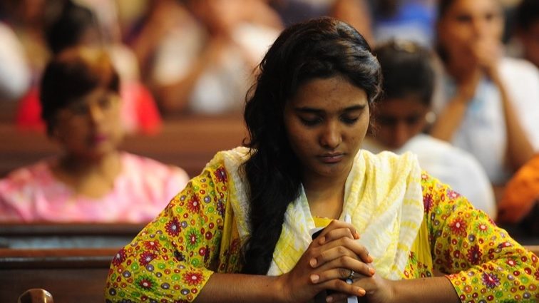 pakistan-eleva-la-edad-legal-para-el-matrimonio-cristiano-en-medio-de-preocupaciones-sobre-conversiones-forzadas-a-otras-religiones-y-abusos