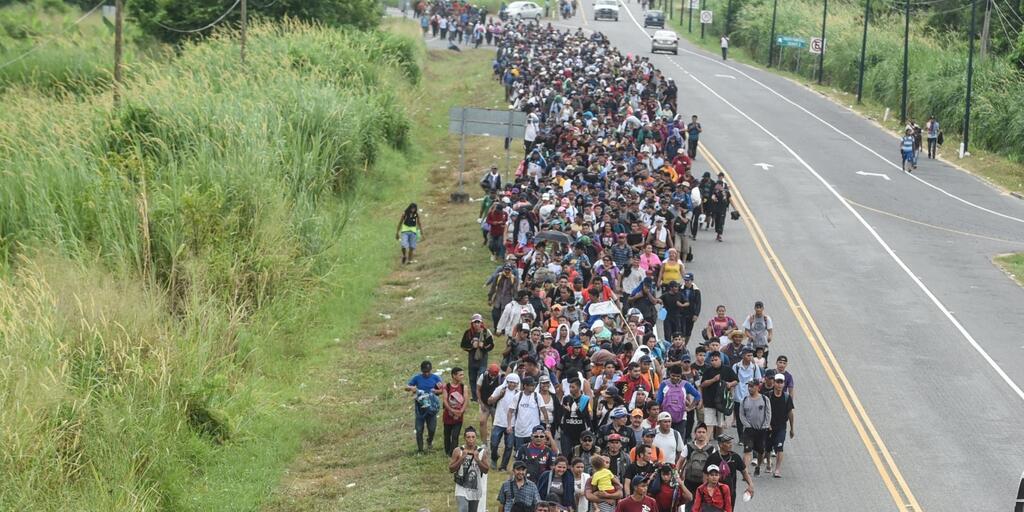 La nueva caravana migrante que partió del sur de México tiene unas 3,000 personas