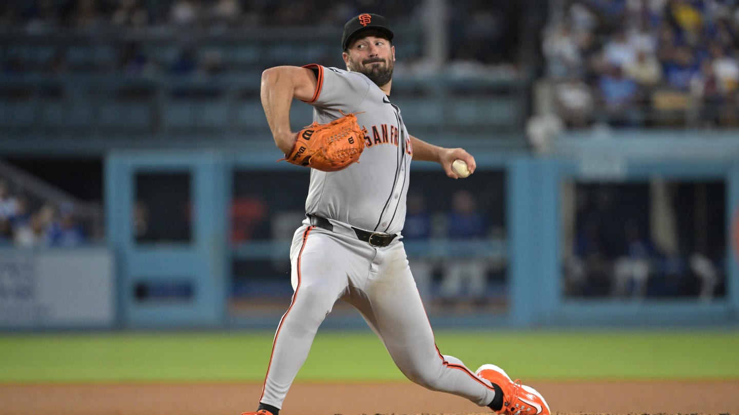 Former Cy Young Winner Shines in San Francisco Giants Debut