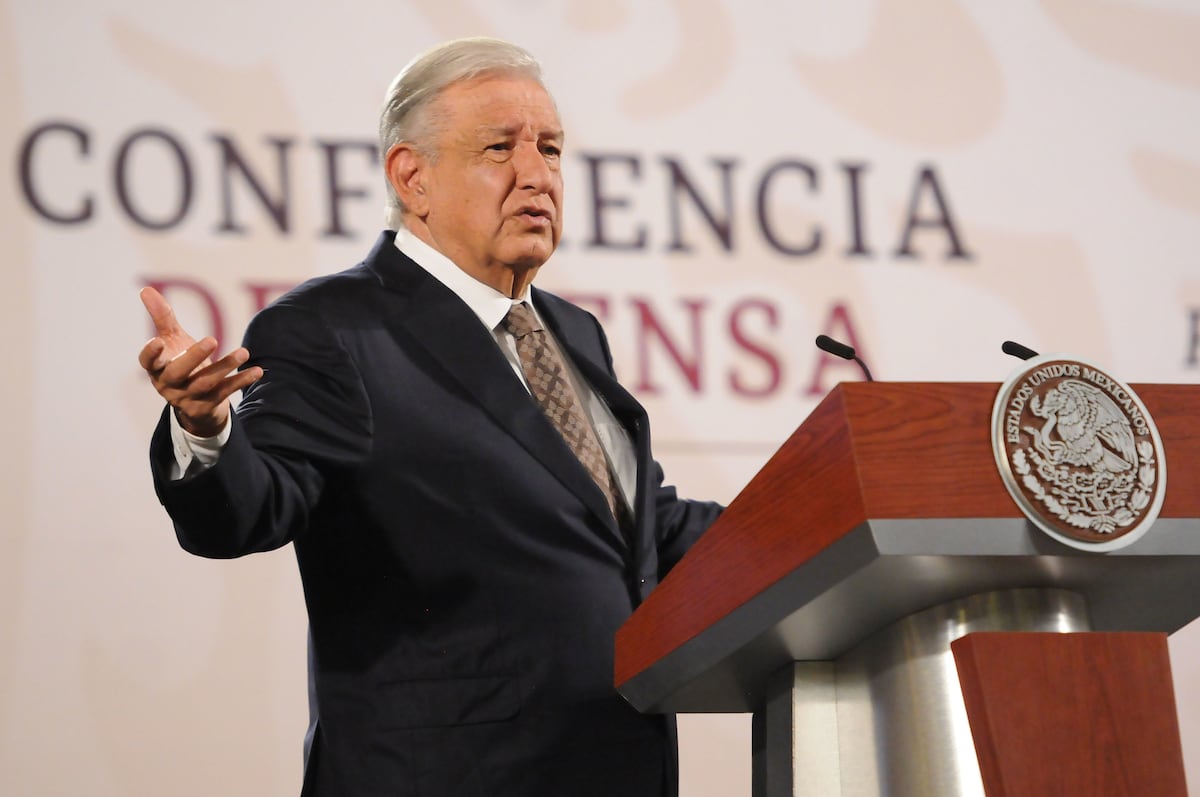 López Obrador, sobre la suspensión de la planta de Tesla: “Esto no es serio, deben tener otro plan de negocio”