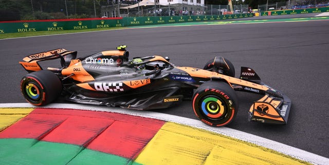 Lando Norris lidera los libres 2 con una McLaren F1 dominante y un Fernando Alonso con problemas
