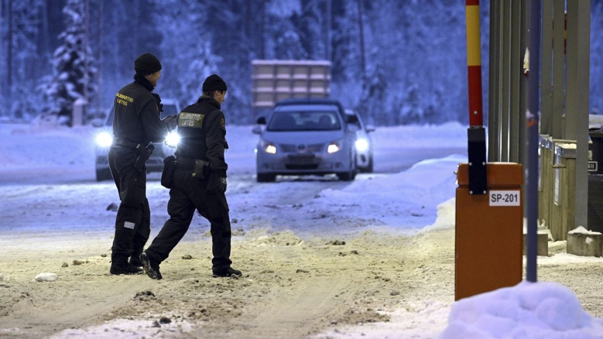 Rusia colapsa la frontera de Finlandia con inmigrantes ilegales