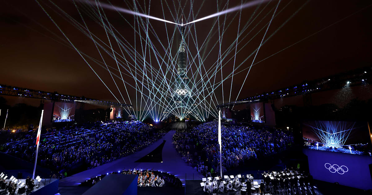 París 2024 da la bienvenida al mundo con una innovadora Ceremonia de Apertura a orillas del Sena
