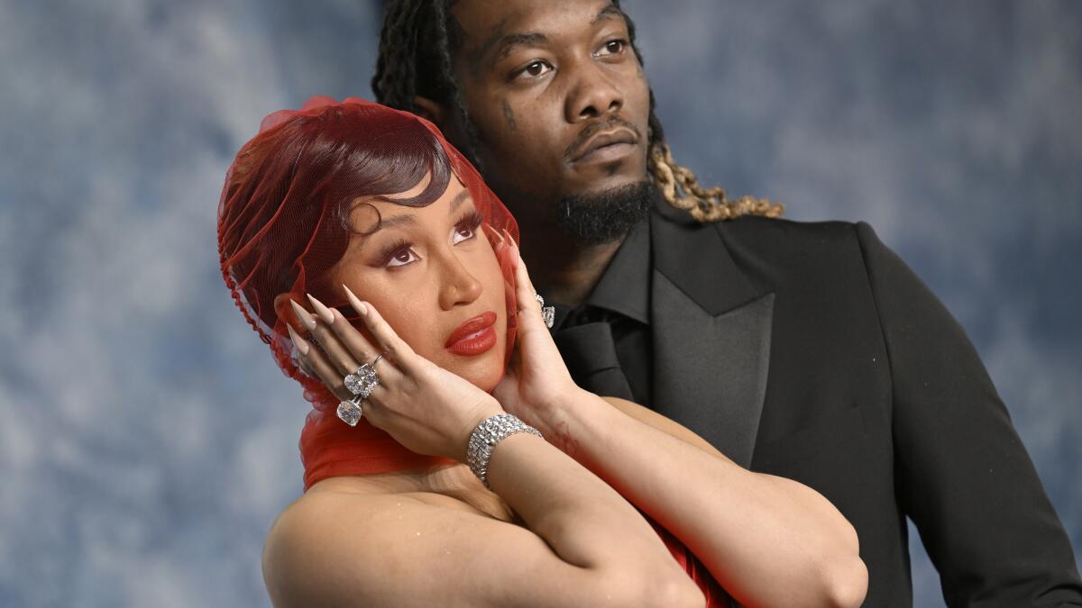 Cardi B pide la custodia principal de sus hijos con Offset