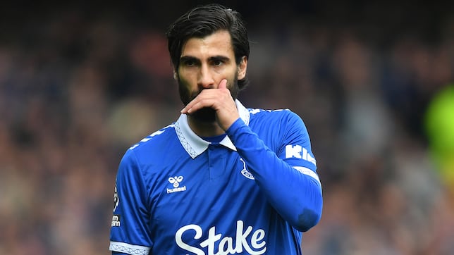 andre-gomes:-el-fiasco-portugues-del-barca-vuelve a casa