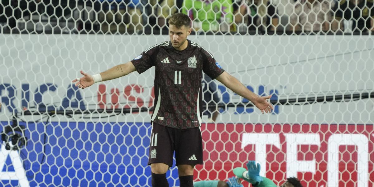 ¿juega-santi-gimenez?-alineaciones-de-mexico-vs-nueva-zelanda,-formaciones-probables-del-amistoso-en-la-fecha-fifa