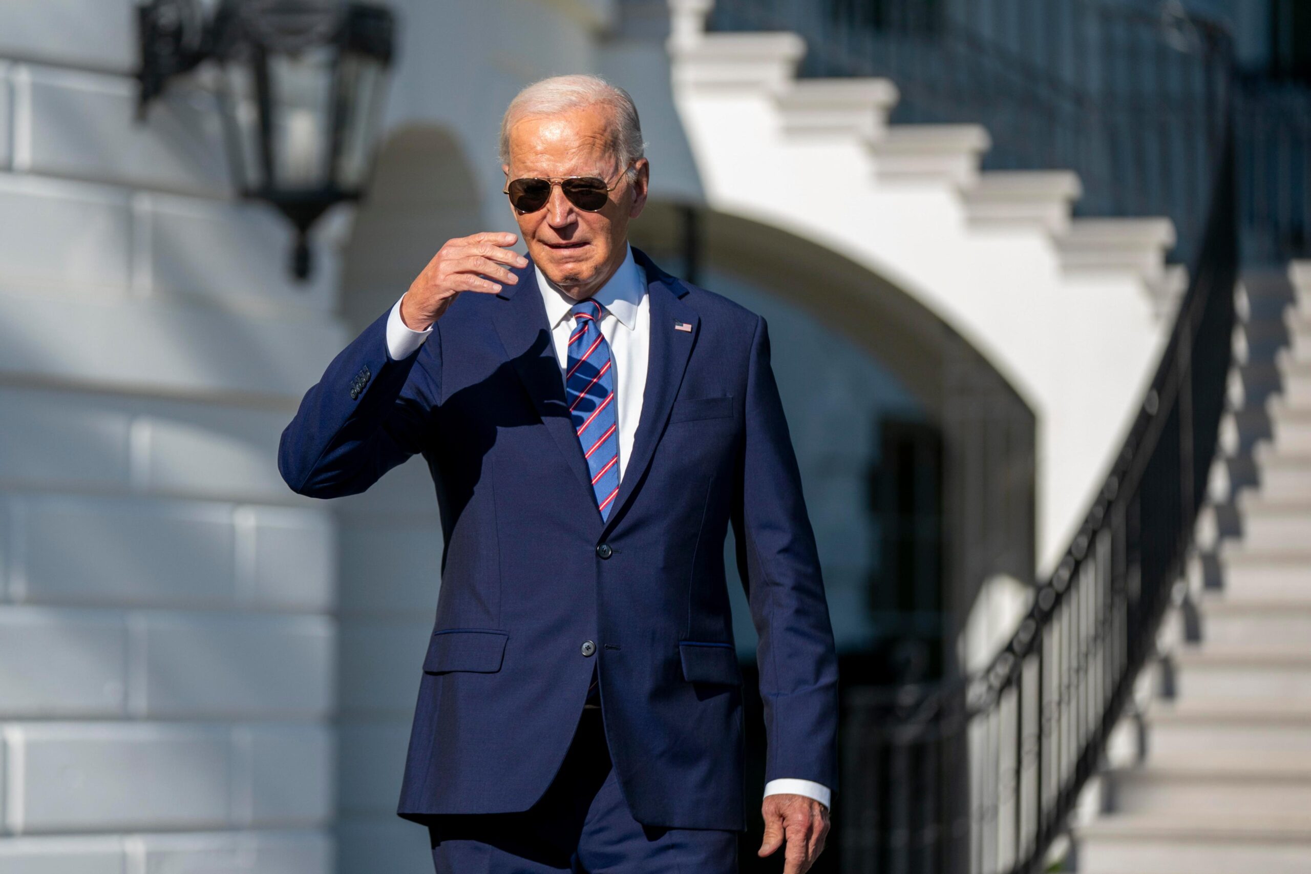 Biden impondrá aranceles a productos chinos de bajo costo o de menos de $800 dólares – El Diario NY