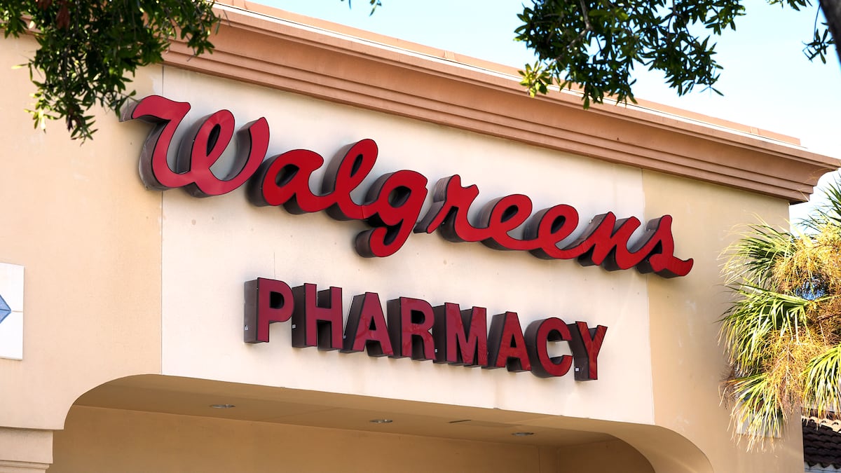 Walgreens pagará $106 millones para resolver acusaciones de que presentó reclamaciones falsas a Medicaid y otros programas