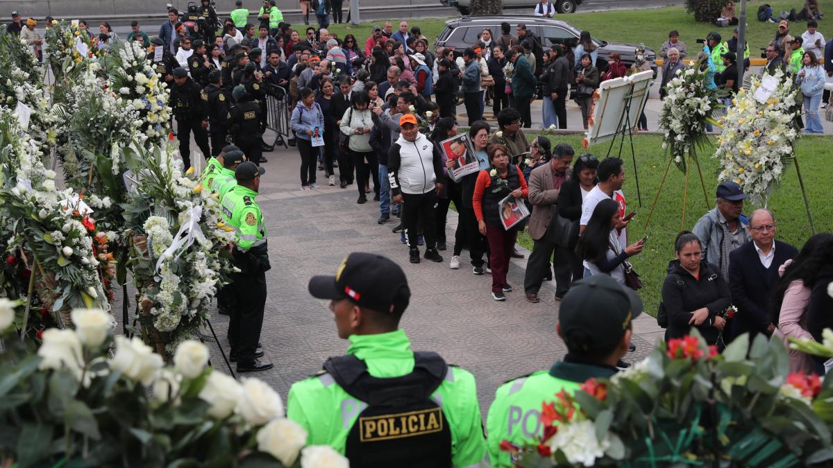 asi-despiden-en-peru-al-expresidente-alberto-fujimori:-habra-una-misa-este-sabado-y-luego-un-funeral