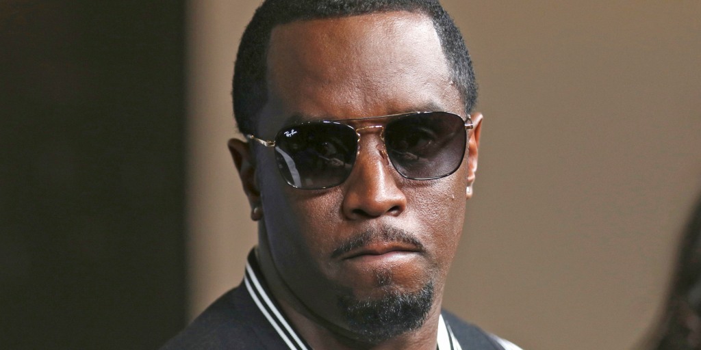 El rapero Sean 'Diddy' Combs permanecerá en prisión tras ser acusado de tres cargos criminales tras su arresto en Nueva York