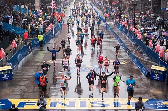 “en-el-maraton-de-boston-el-ano-que-viene-las-marcas-de-corte-son-tan-bestiales-que-para-conseguir-dorsal-con-90-anos-tienes-que-bajar-de-largo-de-las-5-horas”