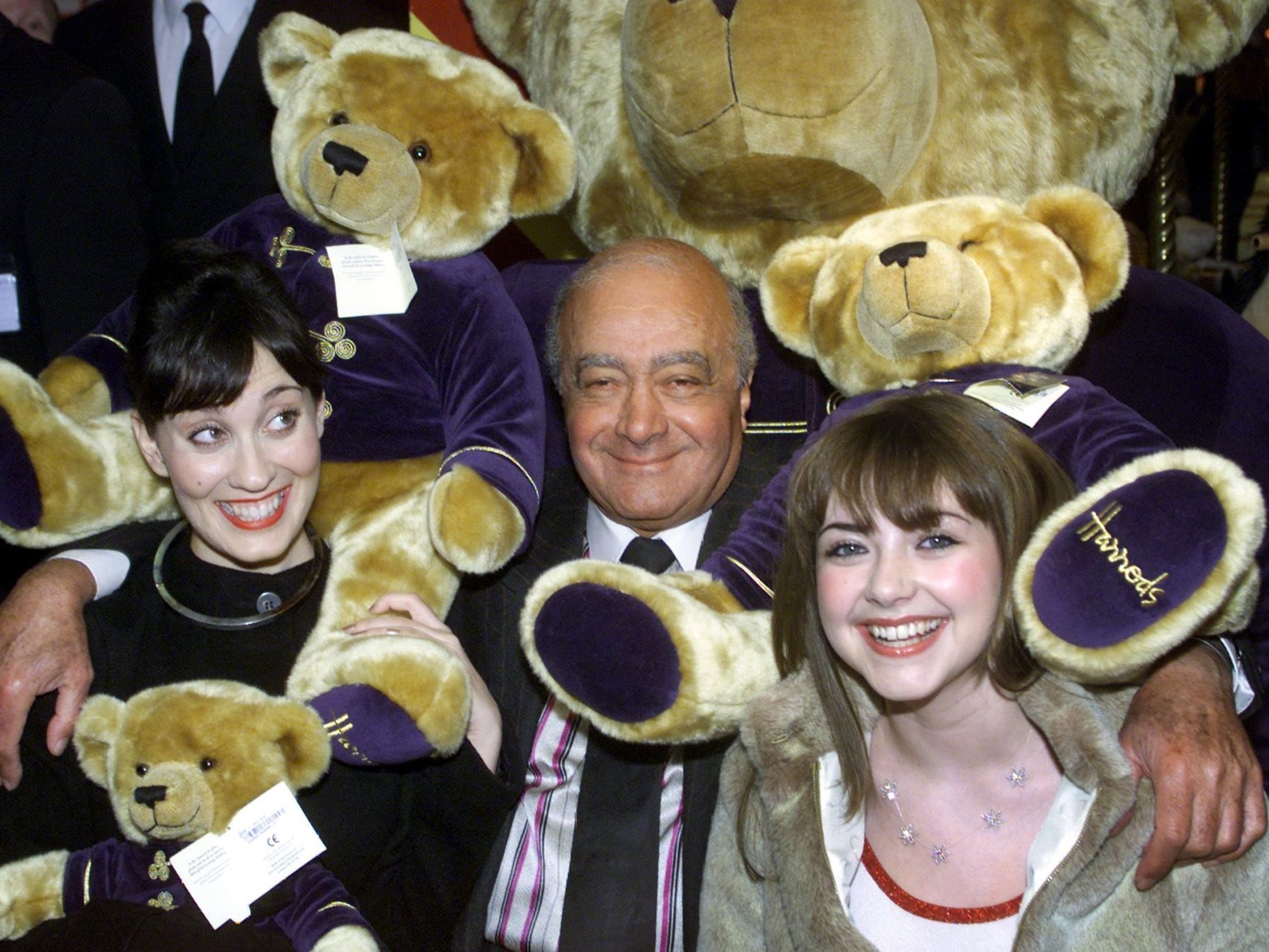 Unas 40 mujeres llevarán a juicio a Harrods por las violaciones cometidas por “el monstruo” Mohamed Al Fayed