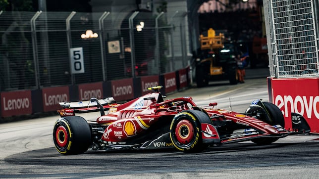 f1-libres-3-del-gp-de-singapur:-resumen,-resultados-y-reacciones-de-alonso-y-sainz-en-marina-bay