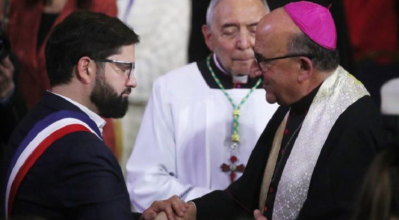 Presidente de Chile acude a catedral católica de la capital para Te Deum por día de la independencia – ZENIT – Espanol