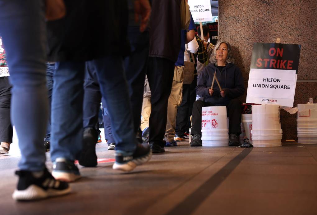 over-1,500-san-francisco-hotel-workers-strike-in-2nd-walkout-this-month-|-kqed