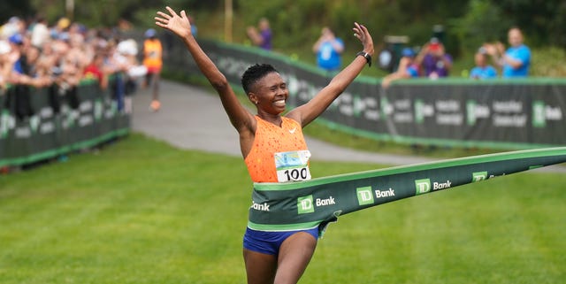 faith-chepkoech,-otra-keniana-suspendida-tras-ganar-el-10k-de-castellon:-“me-inyecto-un-desconocido”