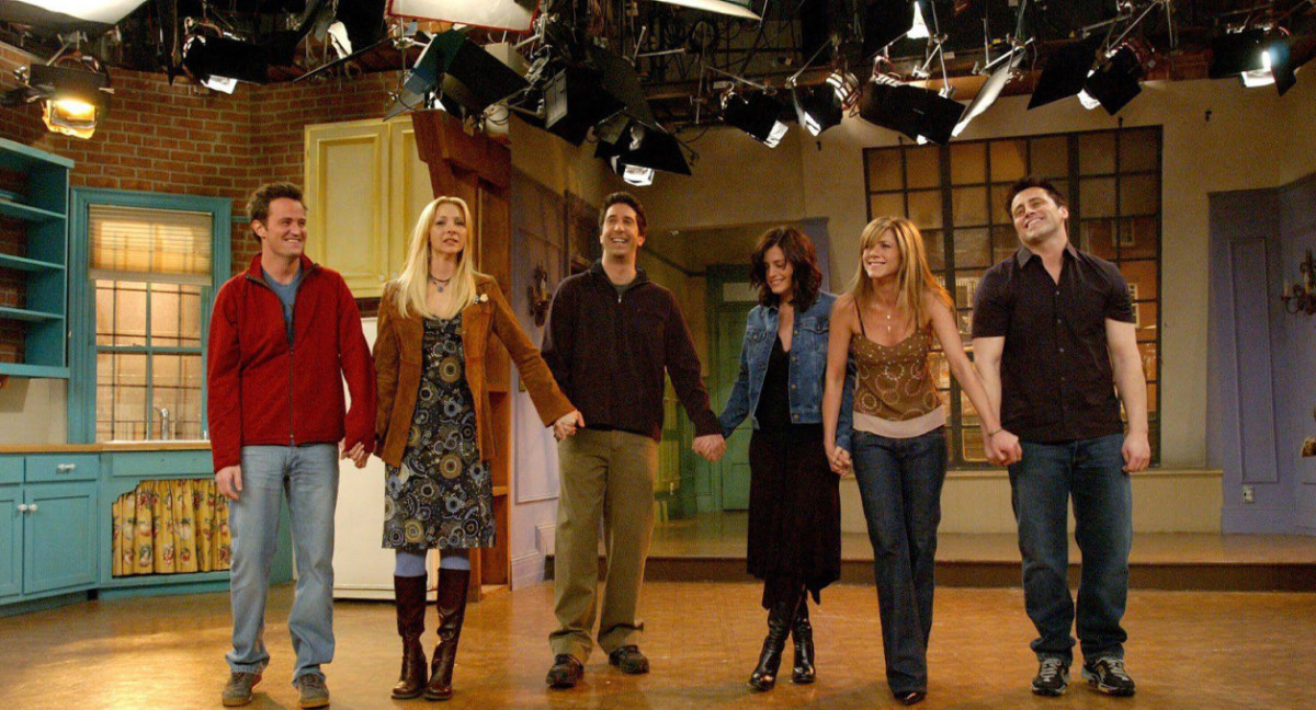 “friends”,-la-serie-que-revoluciono-el-formato-sitcom-cumple-30-anos:-curiosidades-de-un-clasico-que-atraviesa-generaciones