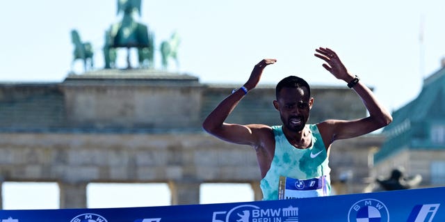 Ketema y Mengesha completan un doblete etíope en la Maratón de Berlín