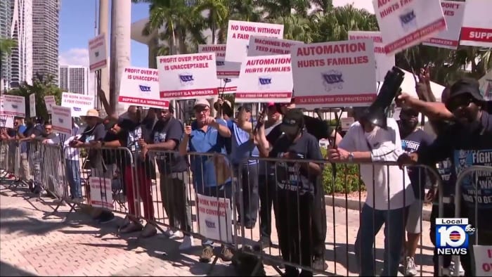 paros-laborales-continuan-en-puertos-de-miami-y-fort-lauderdale,-mientras-los-trabajadores-portuarios-protestan