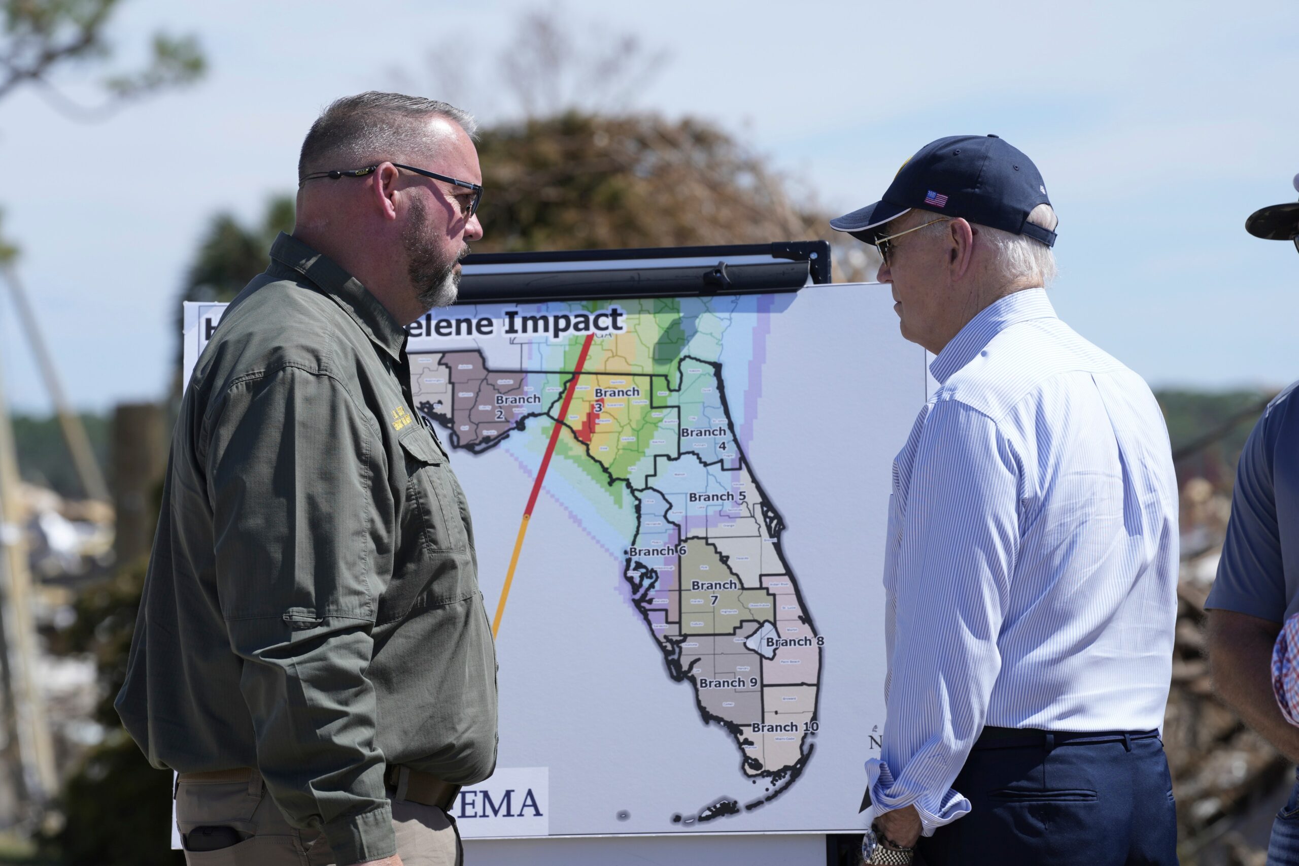 Biden visita áreas afectadas por Helene en Florida y Georgia – El Diario NY