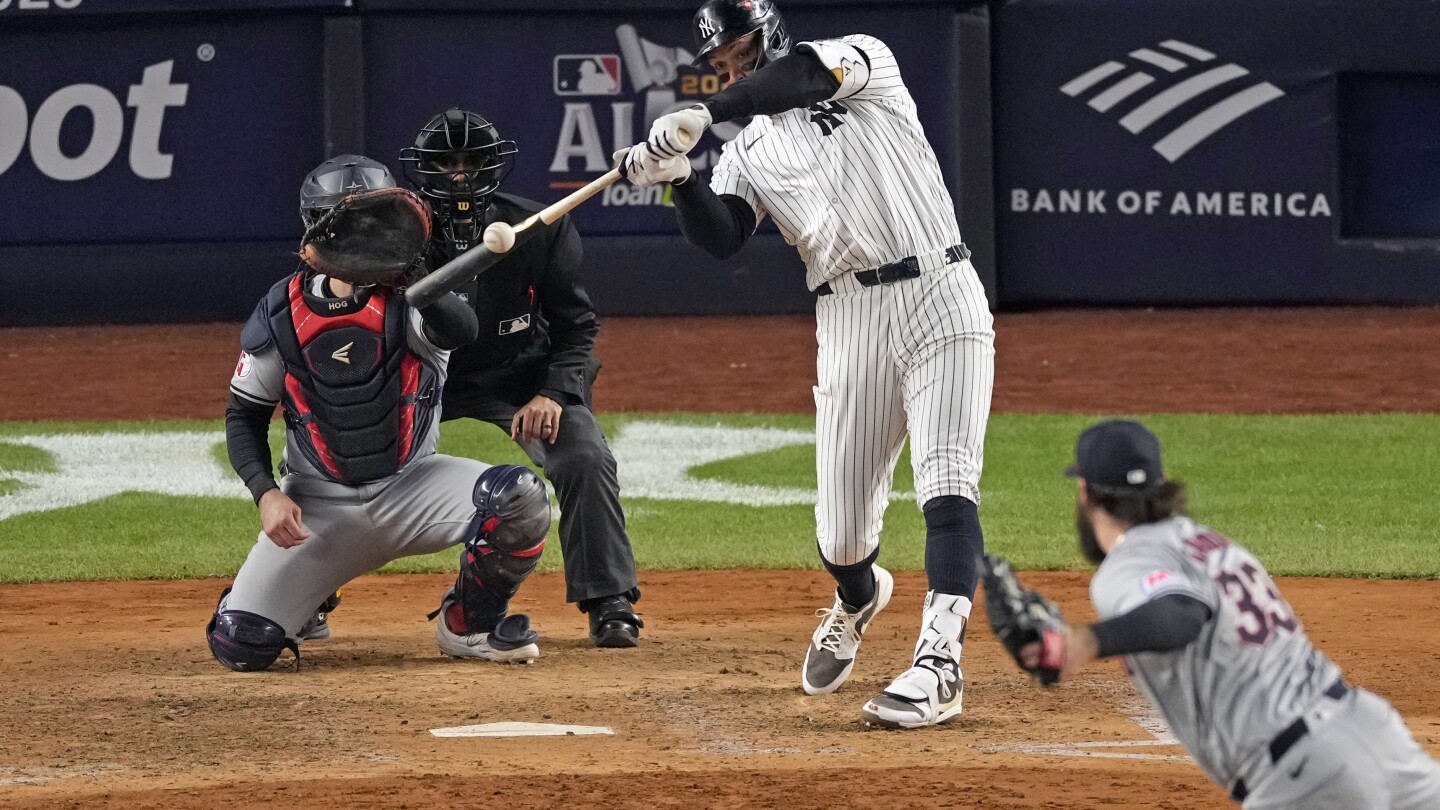 judge-aparece-en-escena-y-los-yankees-se-ponen-arriba-2-0-ante-cleveland