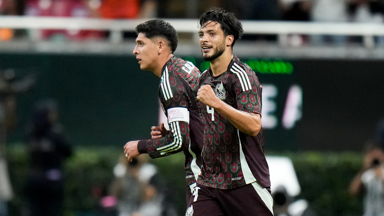 mexico-frena-racha-de-7-partidos-sin-ganar-ante-eeuu,-al-imponerse-2-0-en-juego-amistoso