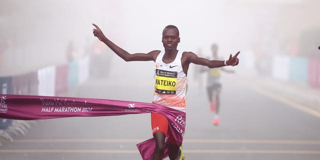 eliud-kipchoge-senala-a-su-sucesor-tras-la-muerte-de-kelvin-kiptum:-“tiene-un-futuro-enorme-ante-el”