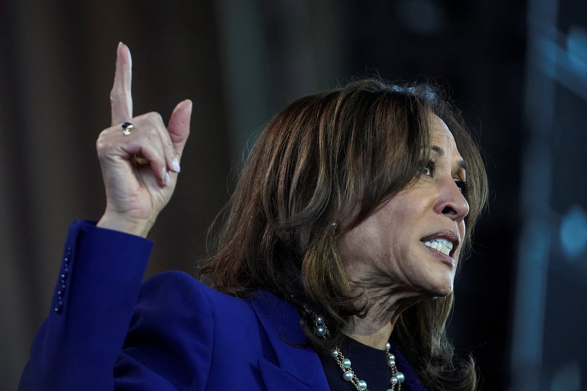 kamala-harris-advierte-en-phoenix:-“trump-volvera-a-separar-familias,-pero-lo-hara-a-una-gran-escala”