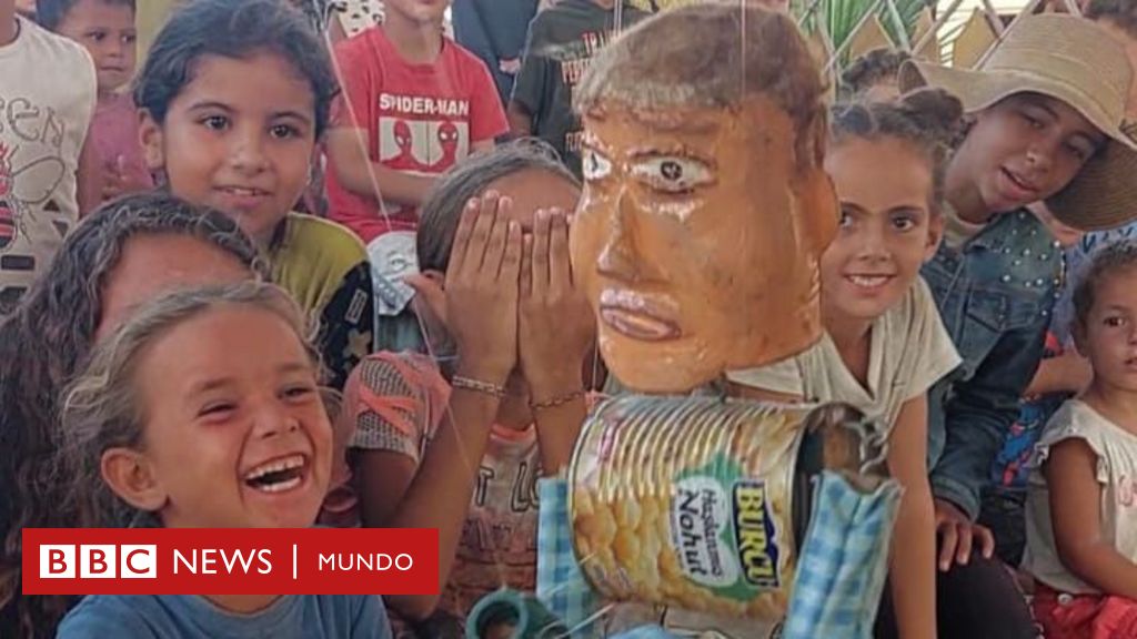 gaza-|-el-titiritero-que-alivia-el-dolor-de-los-ninos-palestinos-con-su-show-de-marionetas-improvisadas-–-bbc-news-mundo