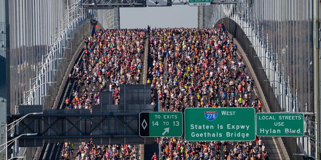 mas-de-50,000-corredores-participaron-en-el-tradicional-maraton-de-nueva-york