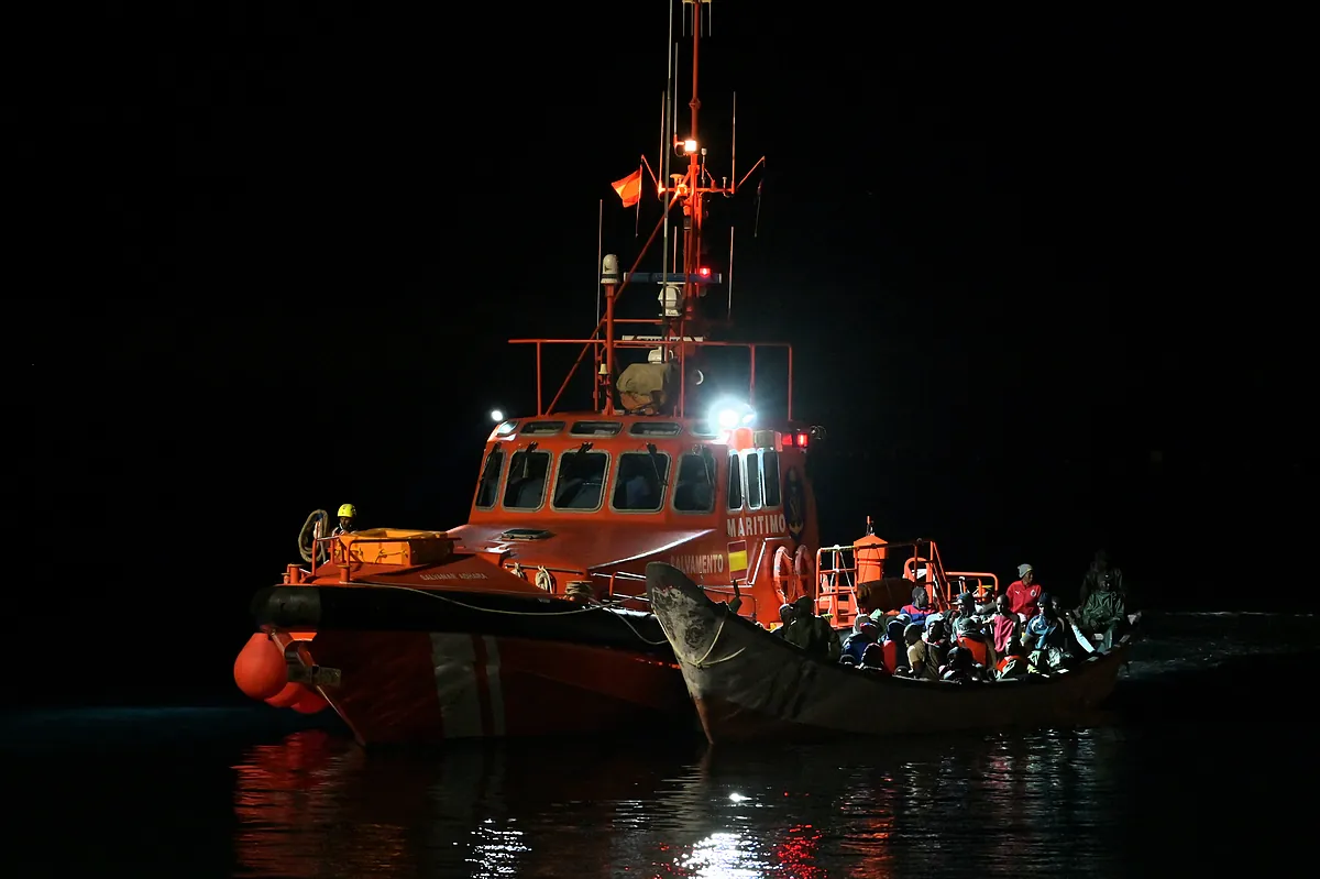 ms-de-700-inmigrantes-llegan-a-lanzarote-y-el-hierro-en-menos-de-24-horas