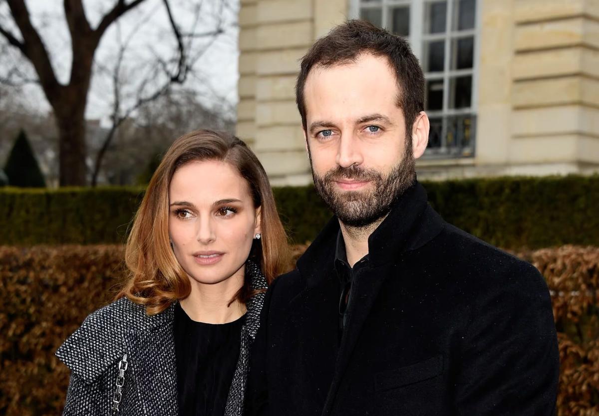 la-reaccion-de-natalie-portman-al-ver-las-nuevas-fotos-de-su-exmarido-besando-a-una-mujer-en-paris:-“no-le-sorprende”