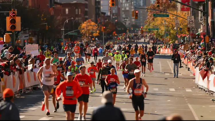 influencer-expulsado-del-maraton-de-nueva-york-por-usar-bicicletas-electricas