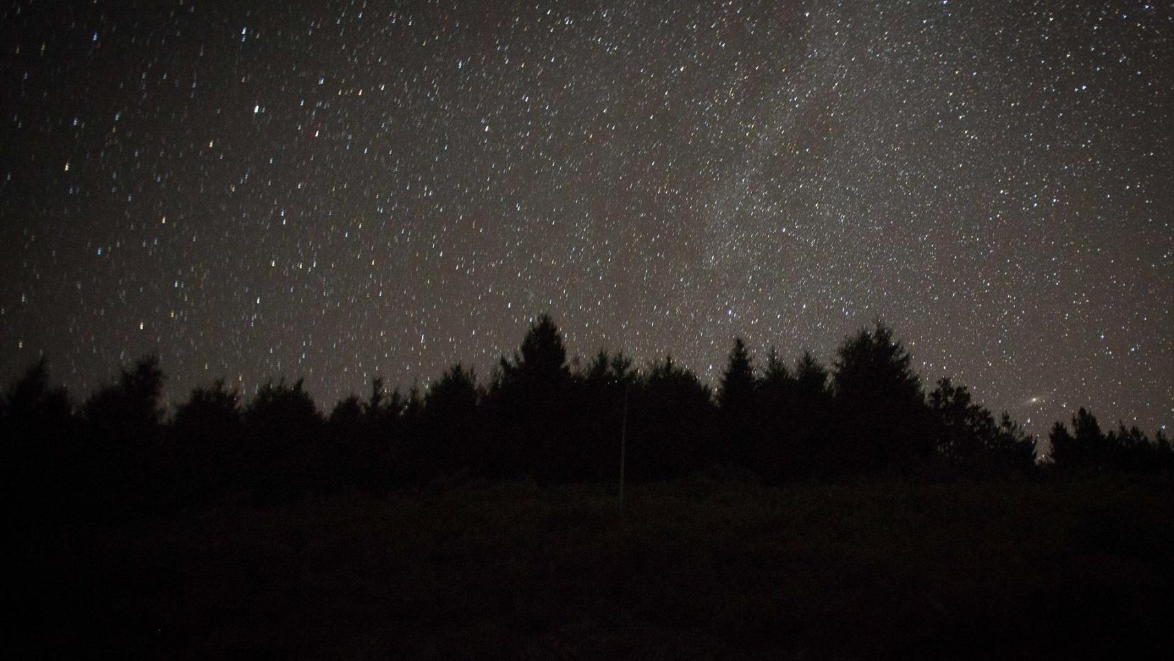 cuando-es-la-proxima-lluvia-de-estrellas:-como-y-donde-ver-las-'tauridas'-en-su-punto-optimo