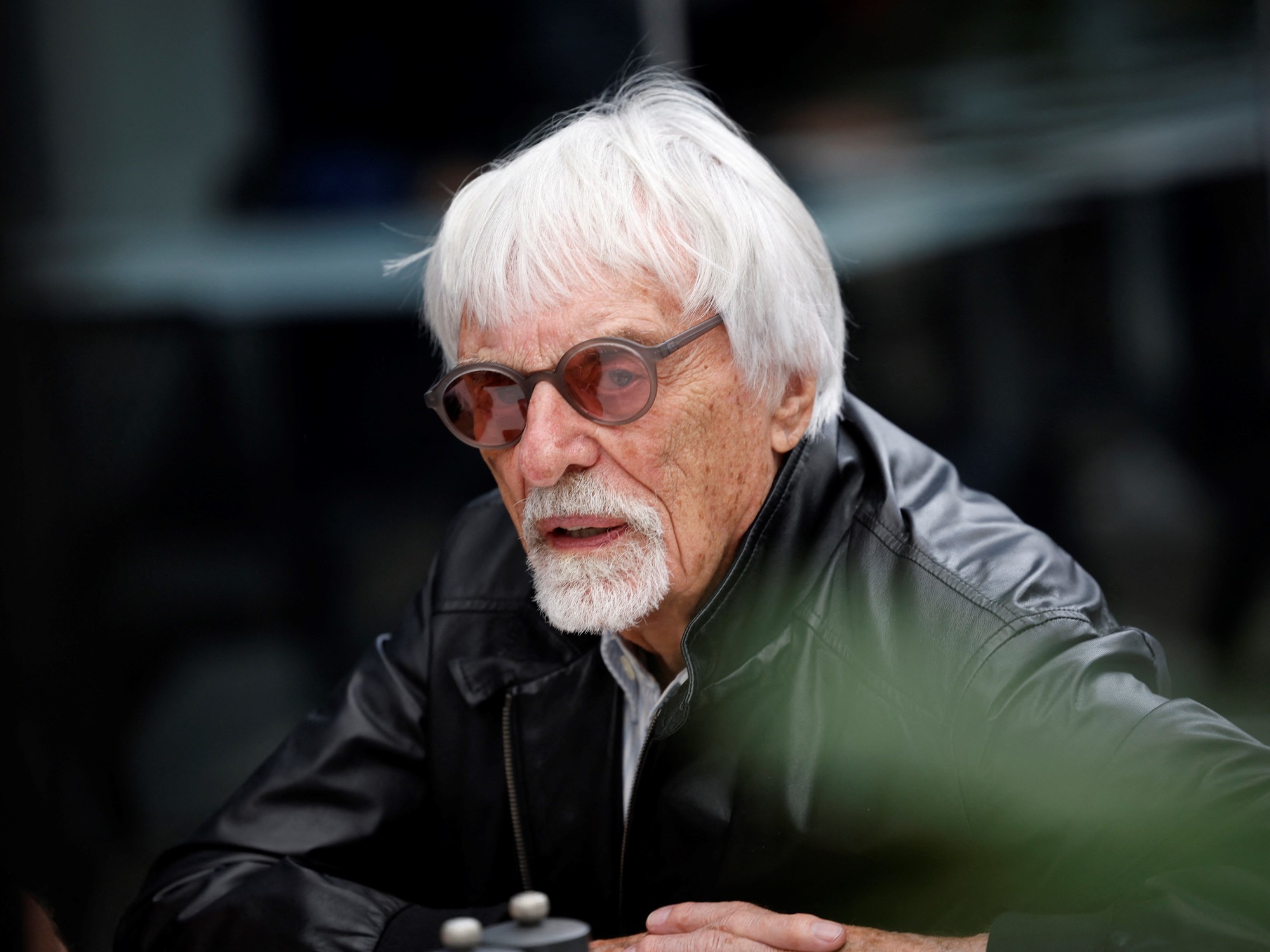 por-que-el-historico-bernie-ecclestone-podria-destrabar-la-continuidad-de-franco-colapinto-en-la-formula-1-en-2025